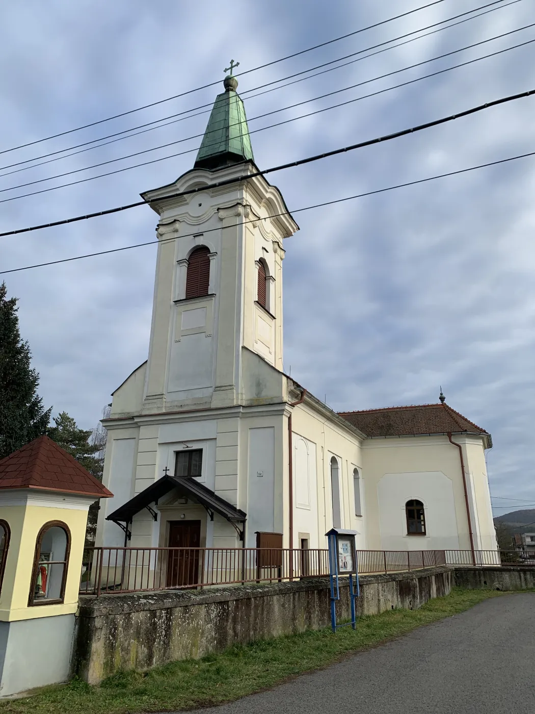Kostol Všetkých svätých – ilustračná fotografia