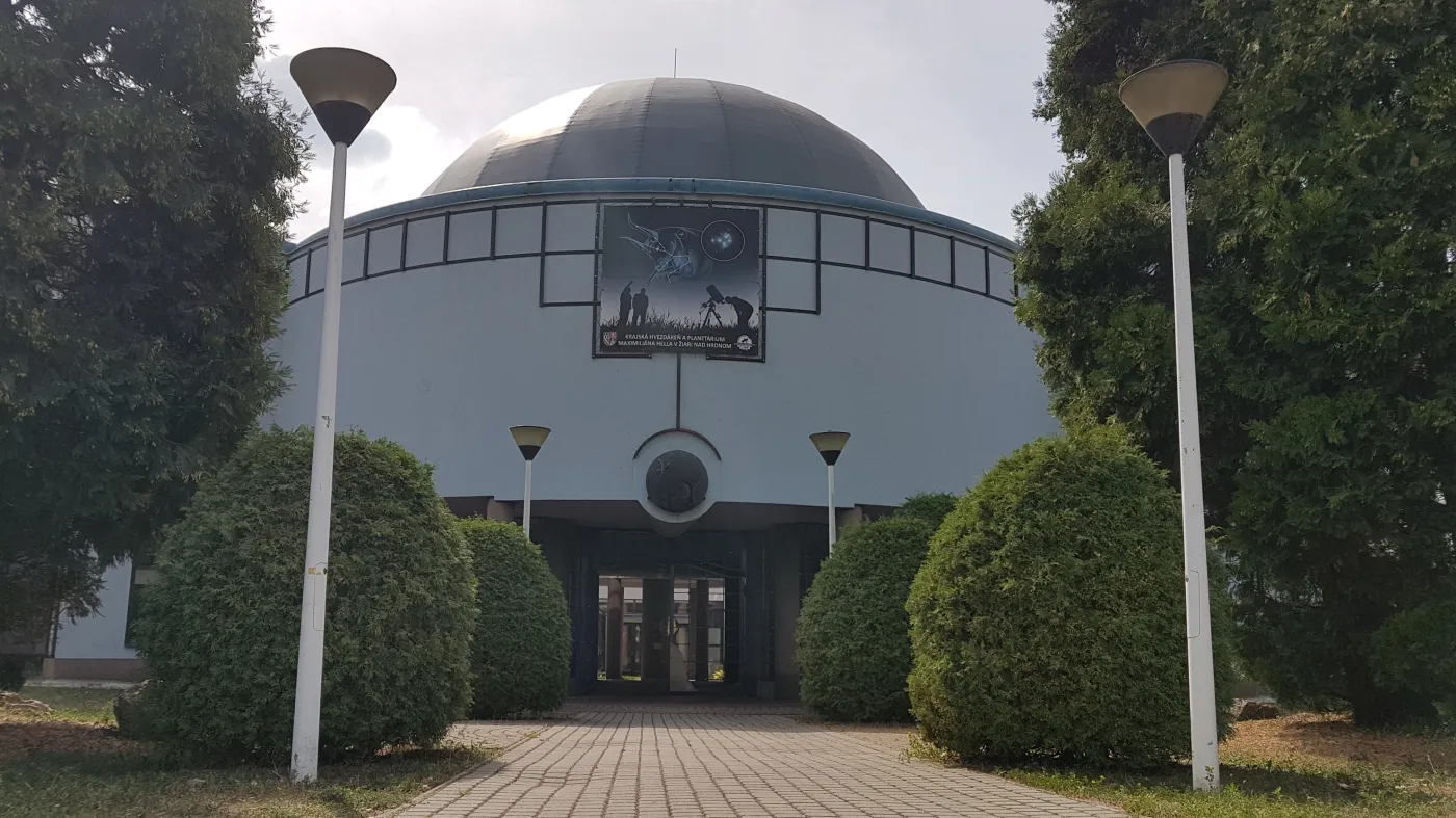 Krajská hvezdáreň a planetárium Maximiliána Hella – ilustračná fotografia