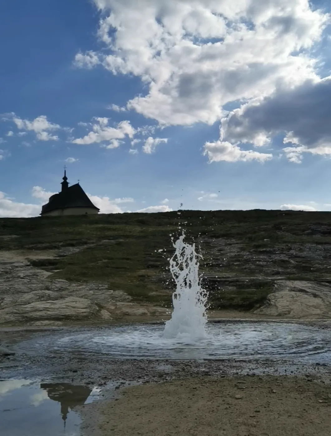 Gejzír na Sivej Brade – ilustračná fotografia