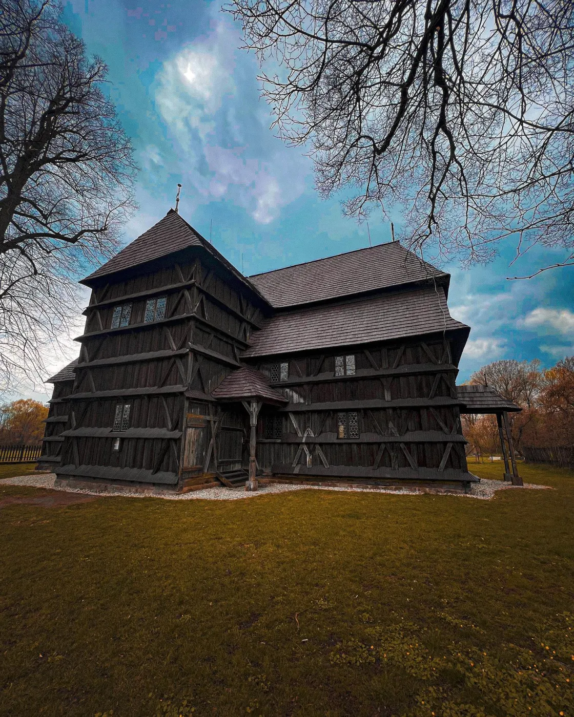 Drevený kostol v Hronseku – ilustračná fotografia