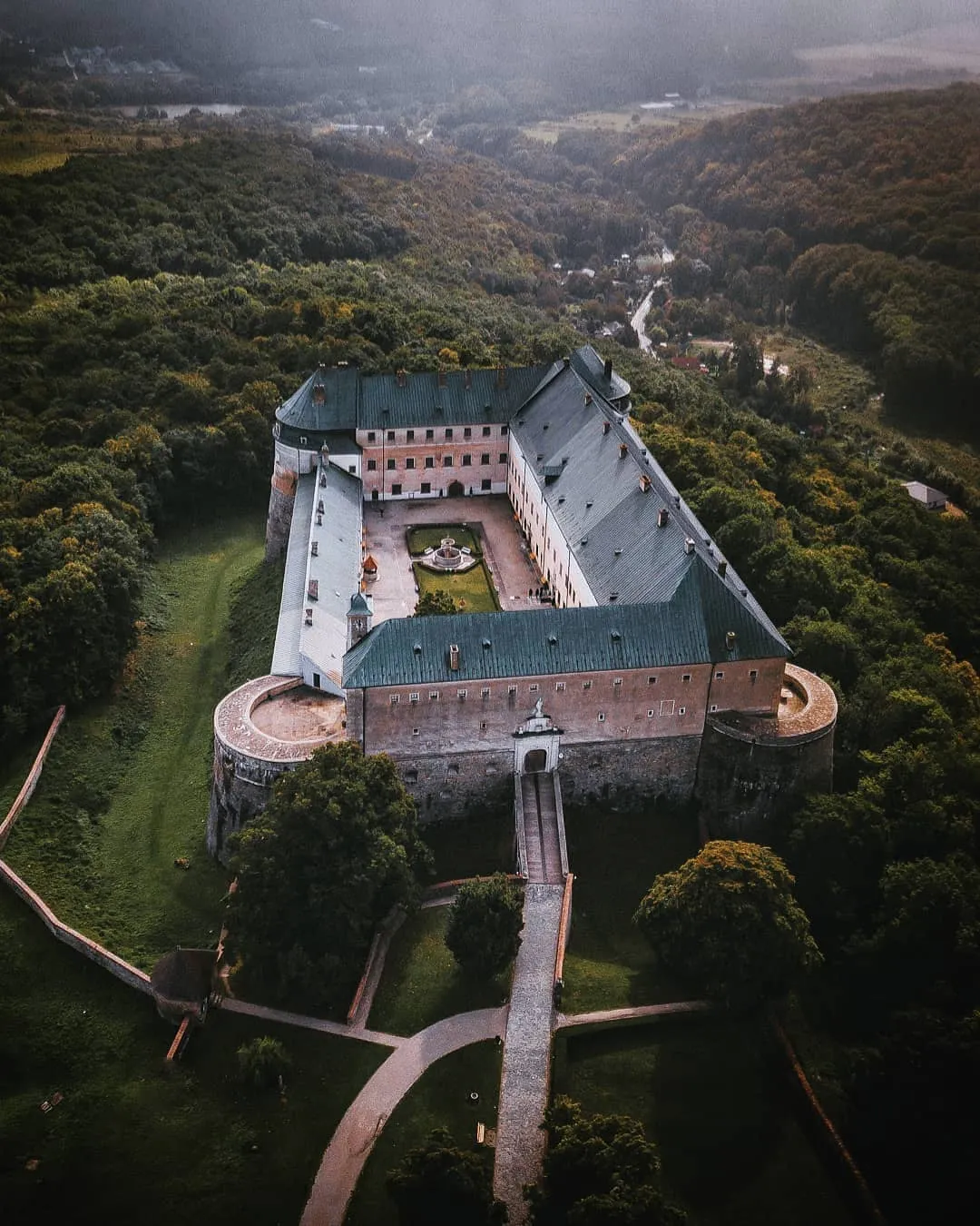 Červený kameň – ilustračná fotografia