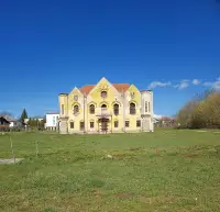 Neogotický kaštieľ Kolta