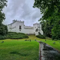 Kaštieľ Strážky