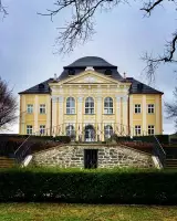 Kaštieľ Dardanely