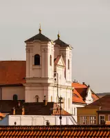 Jezuitský kostol a podzemné krypty