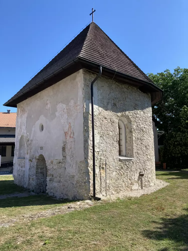 Apsida v Rajeckej Lesnej – gotické fresky, 14. storočie