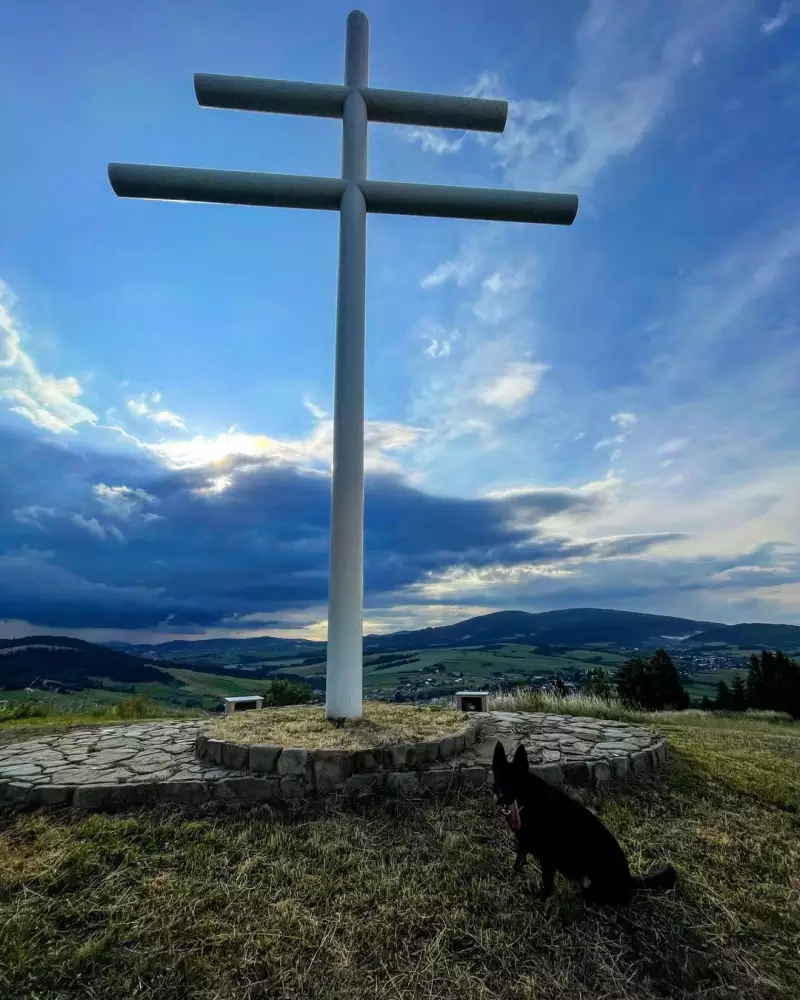 Dvojkríž na Grape — 12 m, 600‑m chodník a výhľady