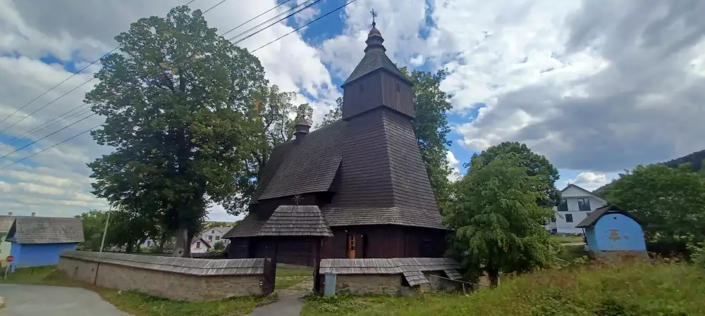 Drevený kostol sv. Františka z Assisi v Hervartove (UNESCO)