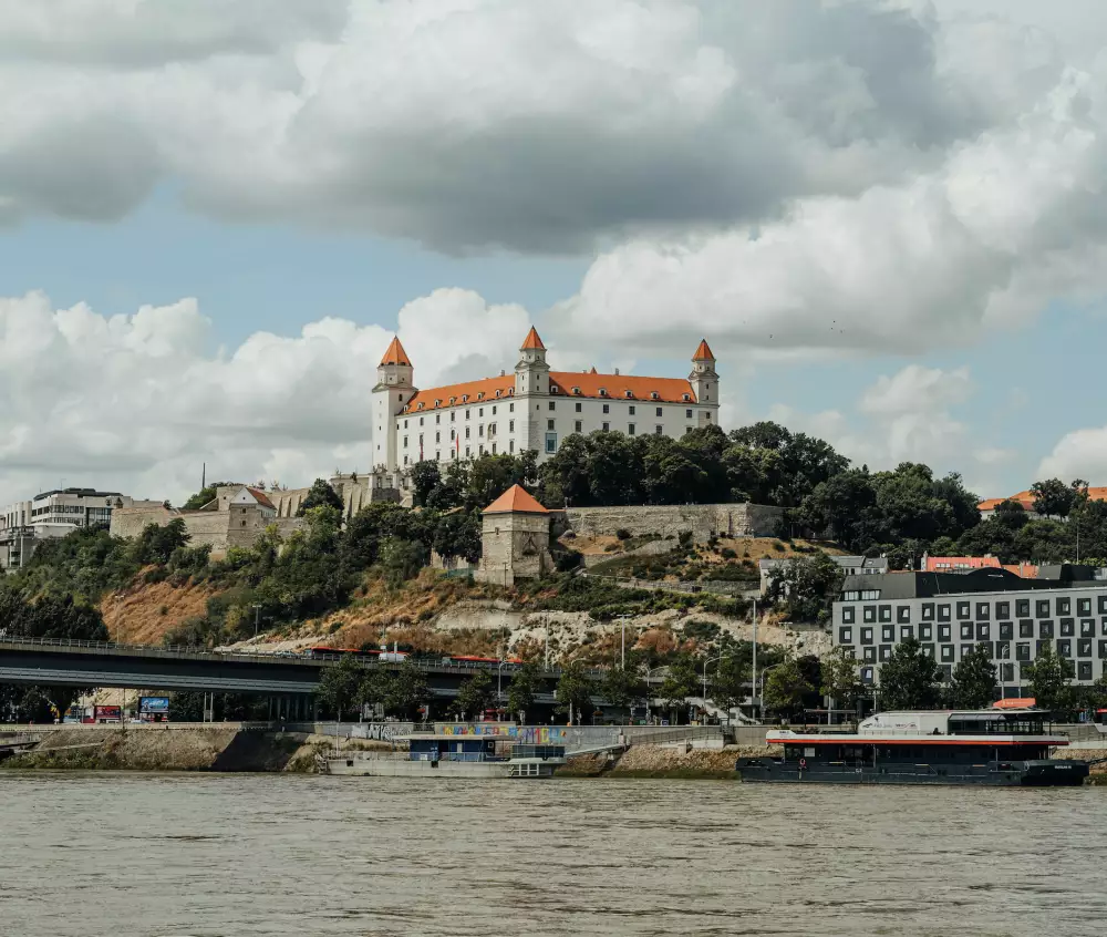 Bratislavský hrad – dominanta v centre mesta