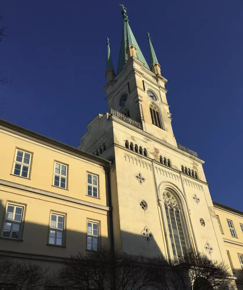 Kostol Navštívenia Panny Márie Nitra – novorománsky z 1854
