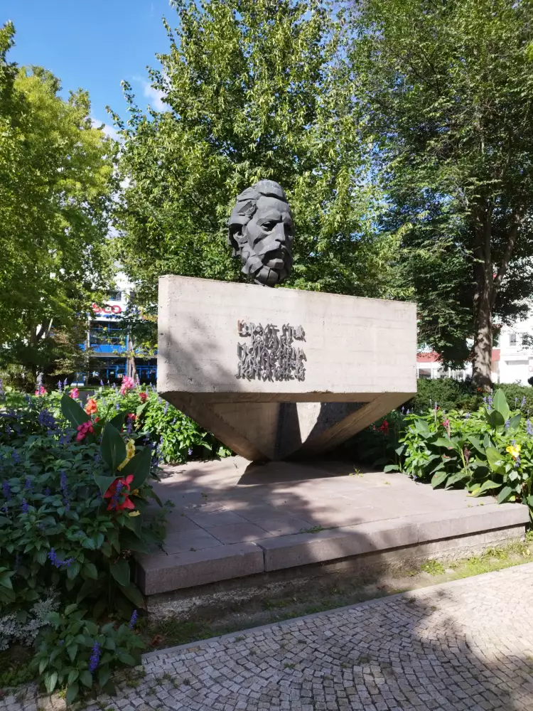Pamätník Ľudovíta Štúra – zastupoval Zvolen v r. 1847