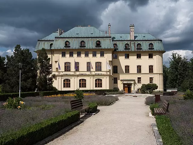 Kaštieľ Predná Hora – zimné sídlo cára Ferdinanda