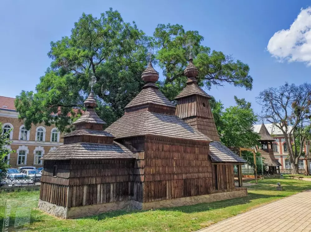 Drevený kostolík z Kožuchoviec – sv. Mikuláš, maľby 1785