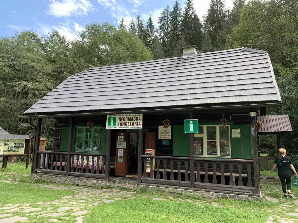 Lesnícky skanzen Vydrovo — viac ako 86 stanovíšť o lesníctve