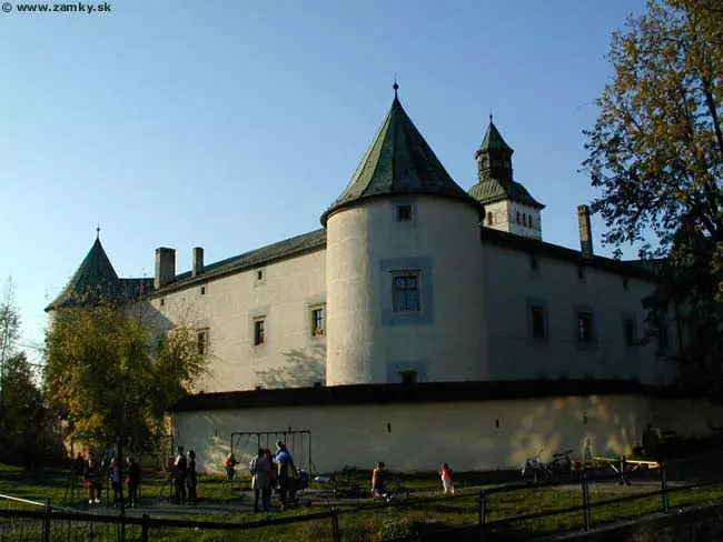 Bytčiansky kaštieľ — renesančný a Sobášny palác