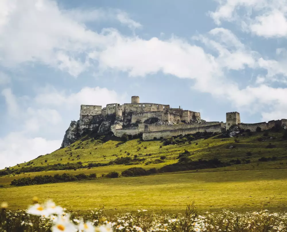 Spišský hrad – zrúcanina a najväčší hradný komplex