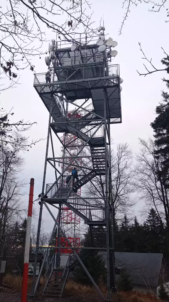 Rozhľadňa Helena: výhľad na Veľkú Fatru, Tatry a okolie