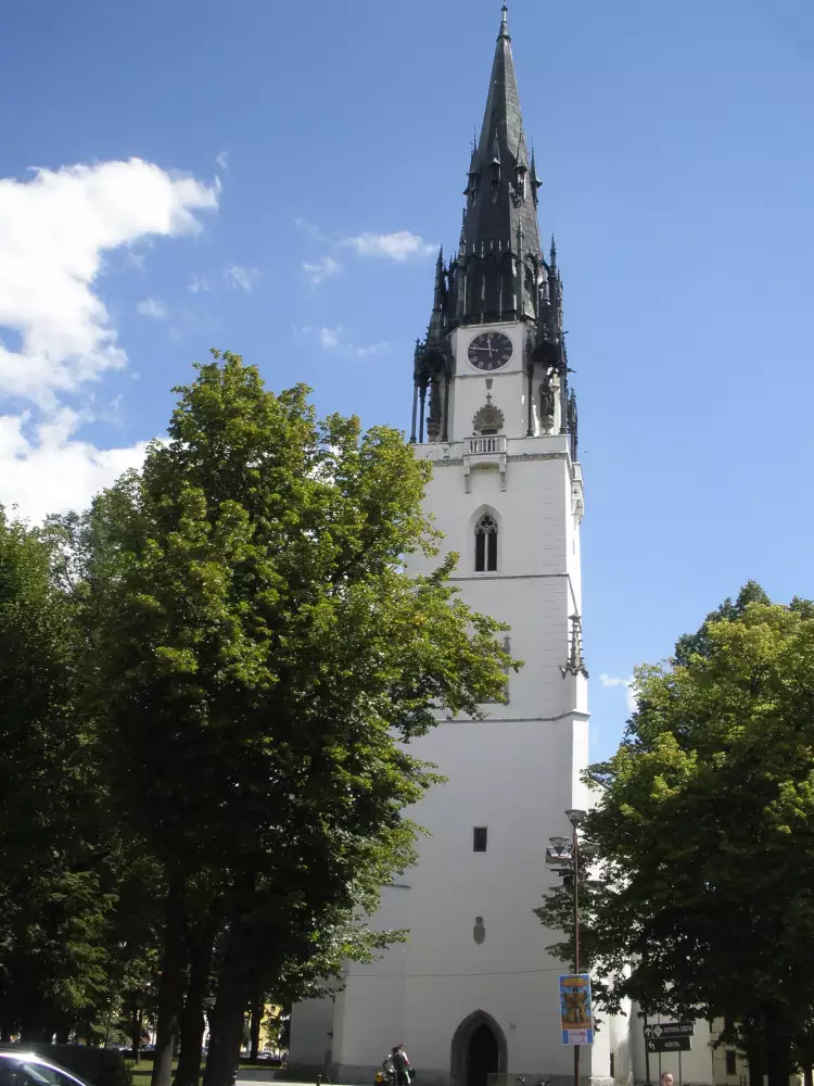 Kostol Nanebovzatia Panny Márie, Spišská Nová Ves