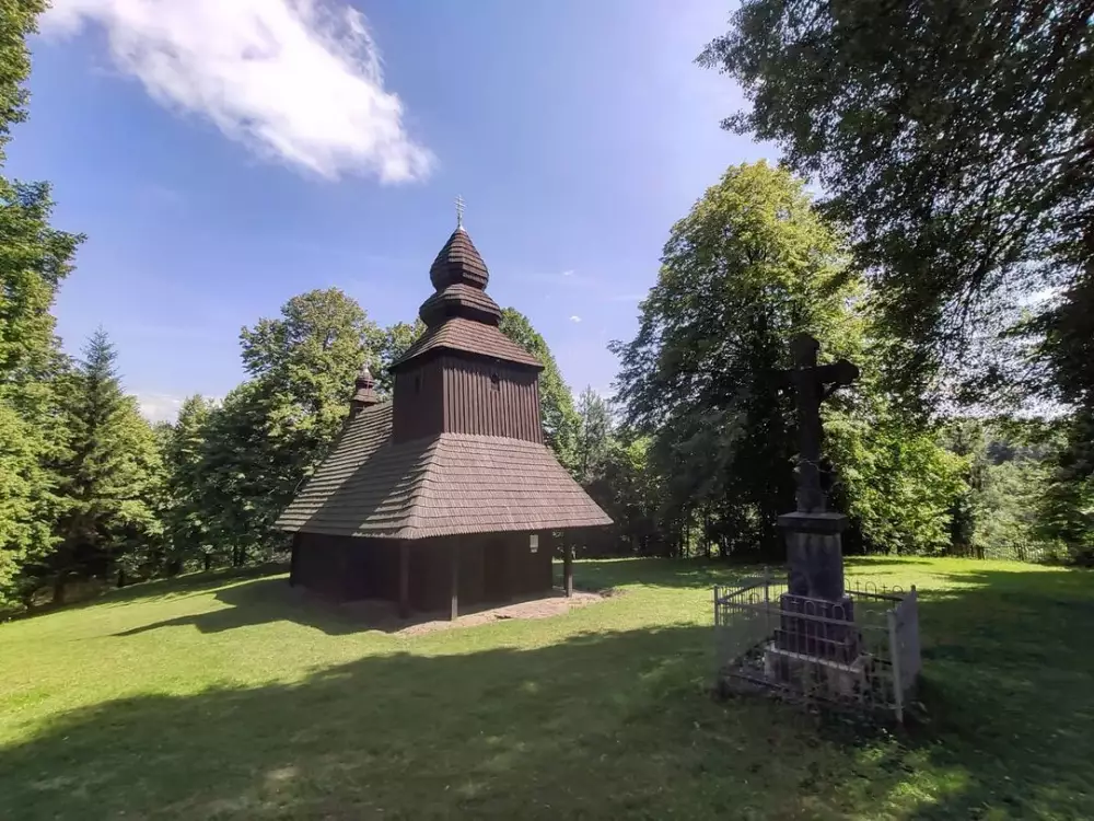 Gréckokatolícky drevený chrám sv. Mikuláša v Bodružali