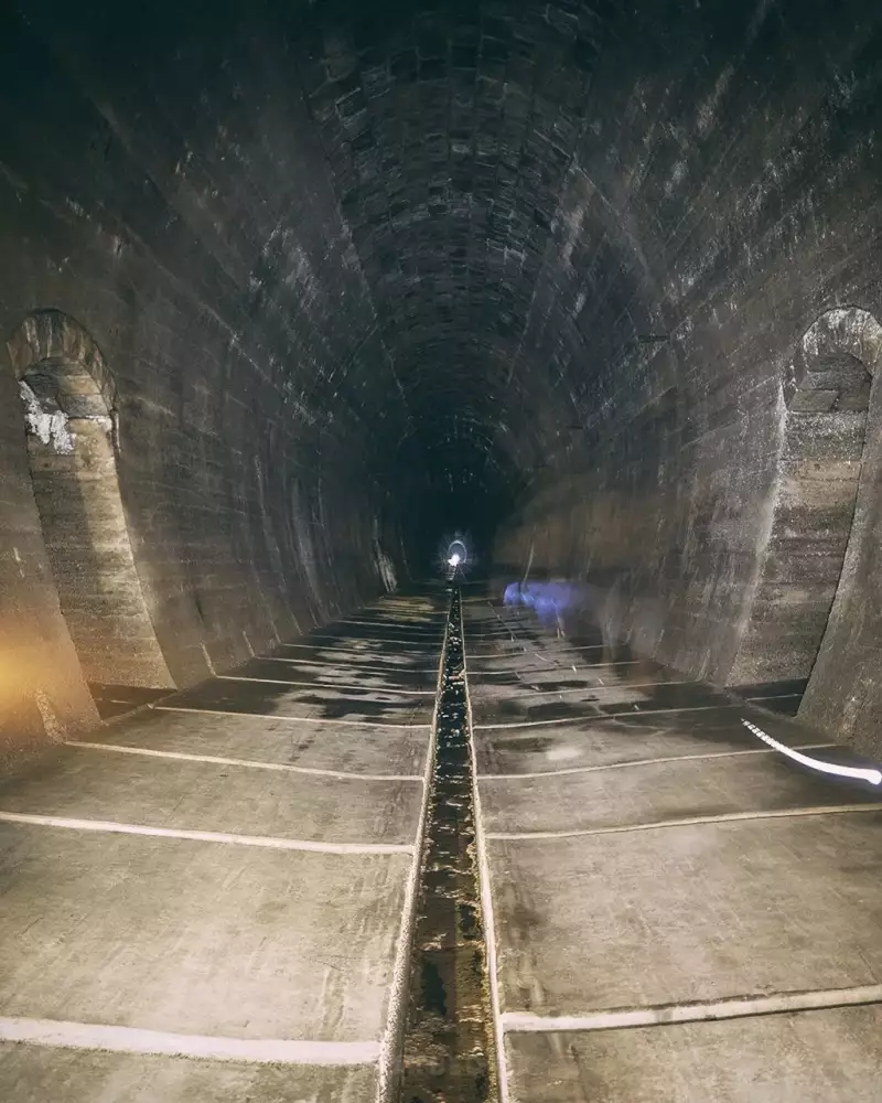 Slavošovský tunel — 2400 m, tvar S, Slavošovce–Magnetizovce